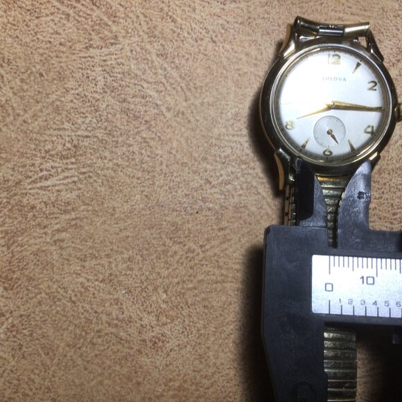 Bulova Vintage Gold Watch Automatic In Good Working Condition - Picture 15 of 15